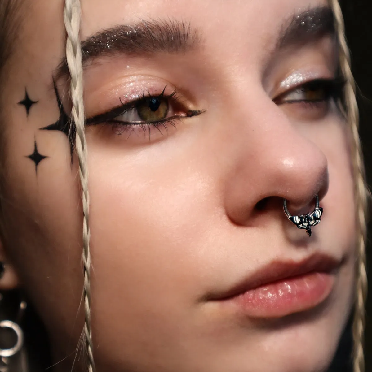 16G Hawk Moth Septum Ring