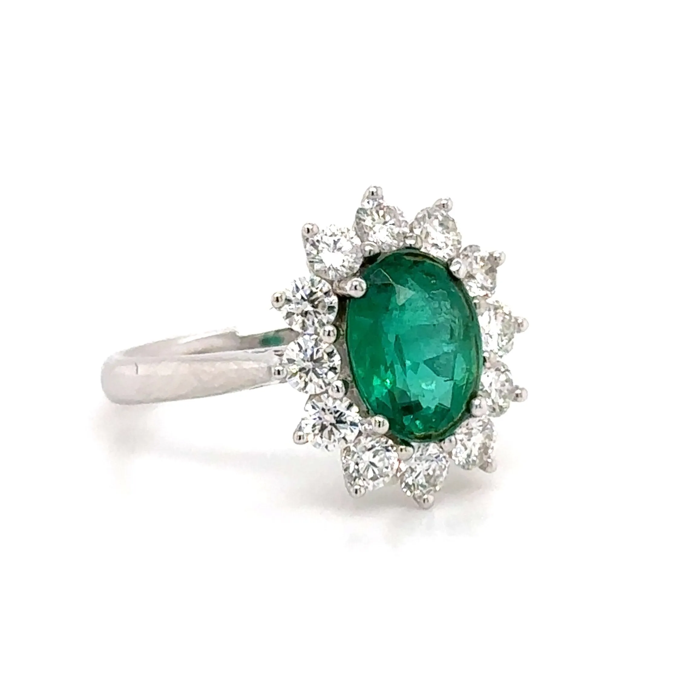 2.71carat Green Emerald Ring and Diamond Ring