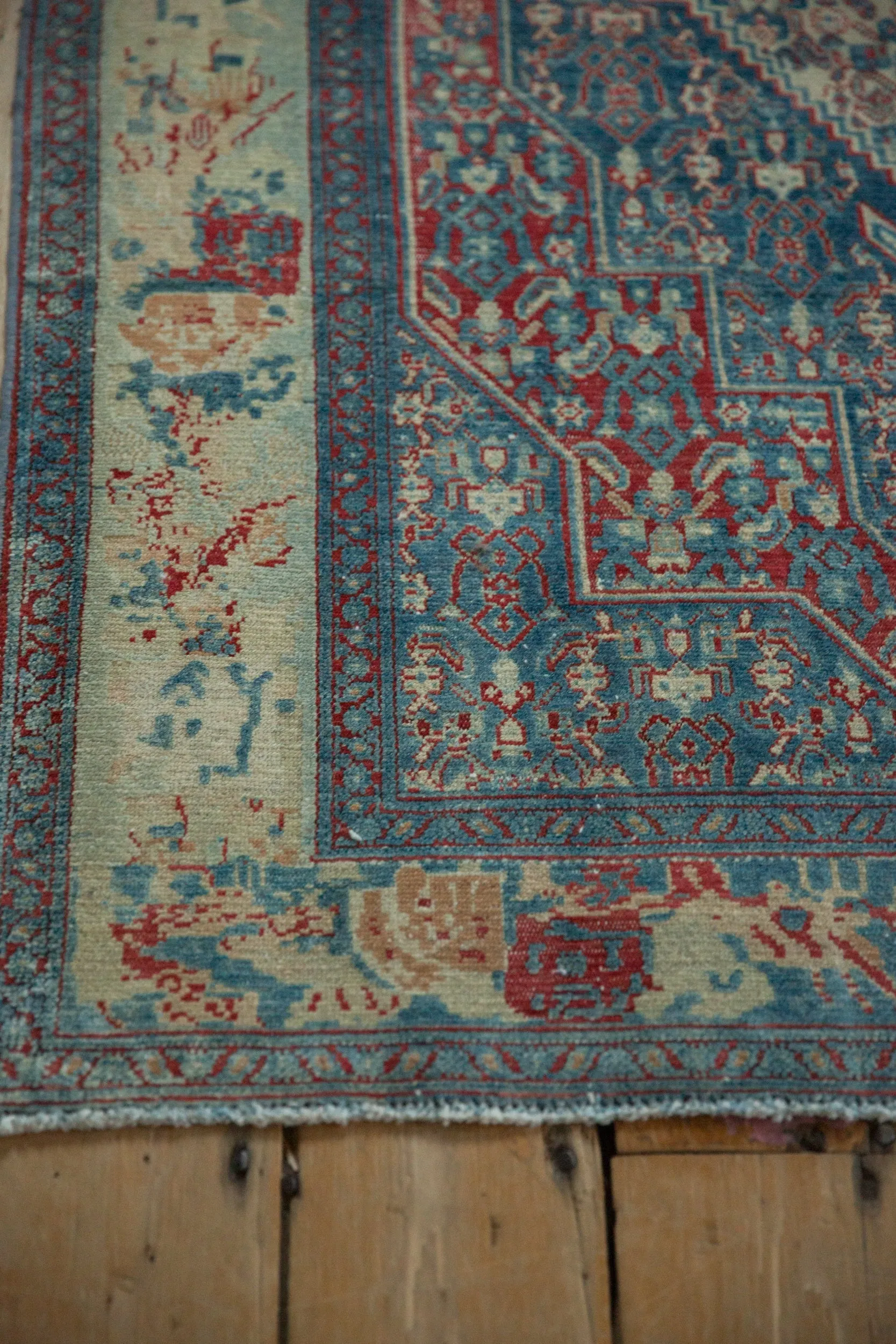 3.5x5 Vintage Distressed Senneh Rug