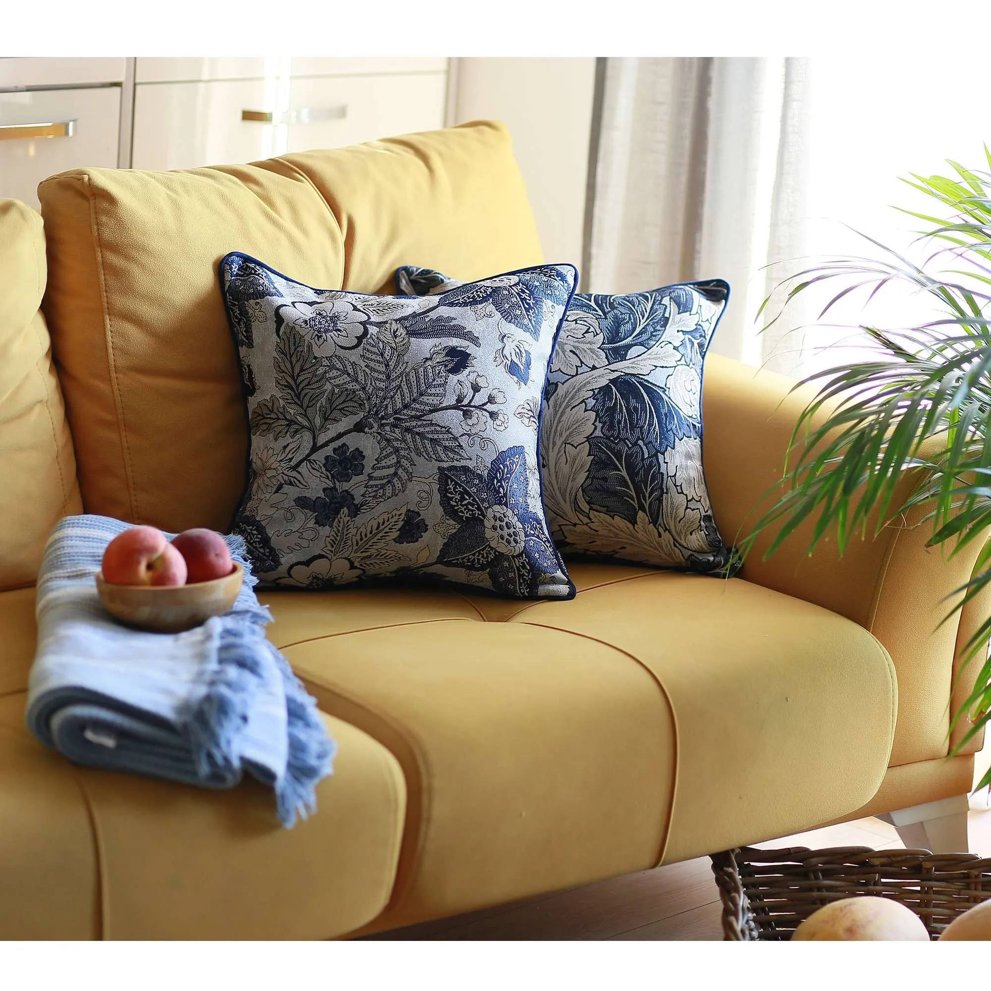 Blue Botanical Pattern Jacquard Throw Pillow
