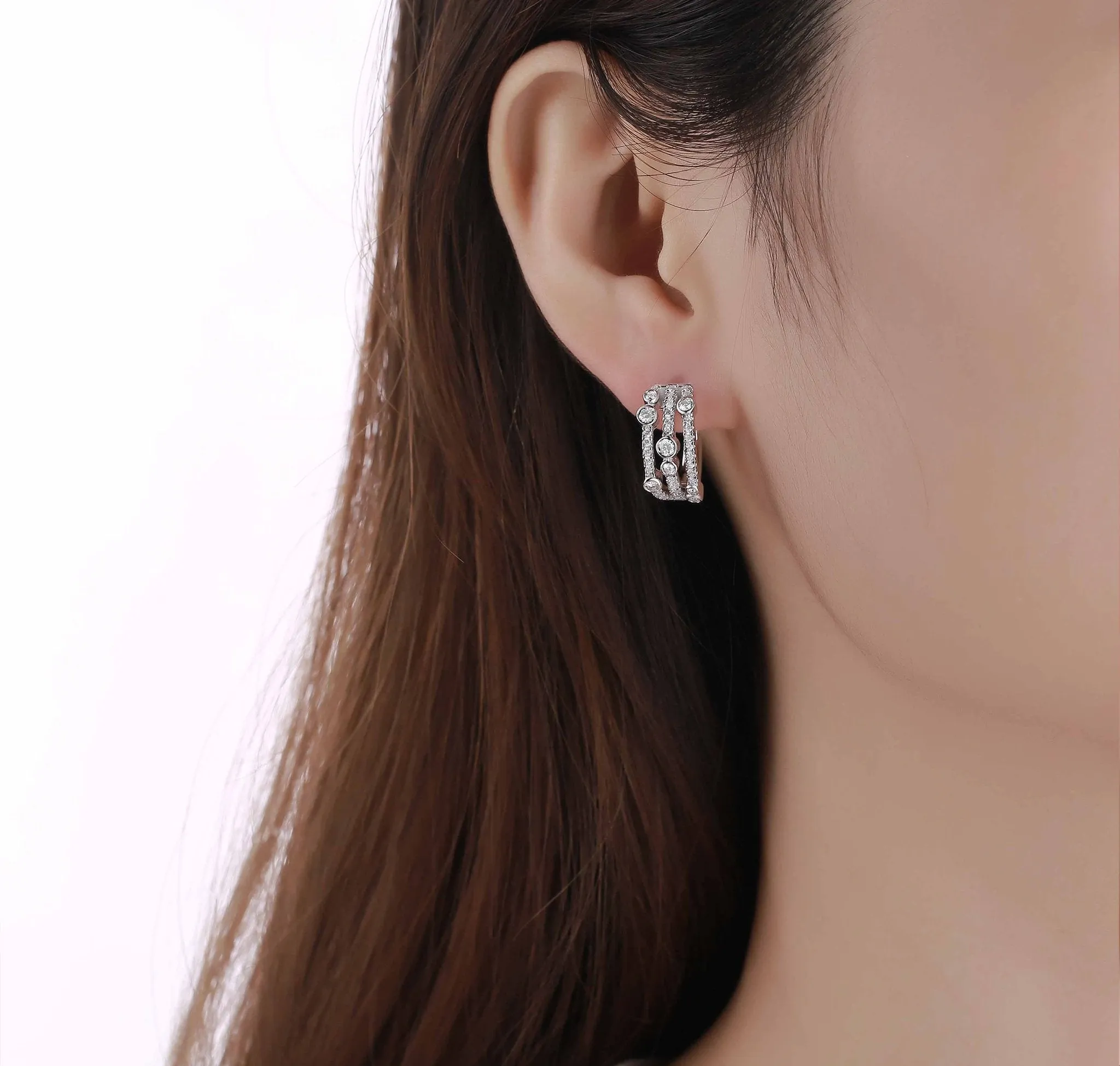 Bubbly 0.93ct Lab Grown Diamonds Earrings <br> E-00324WHT