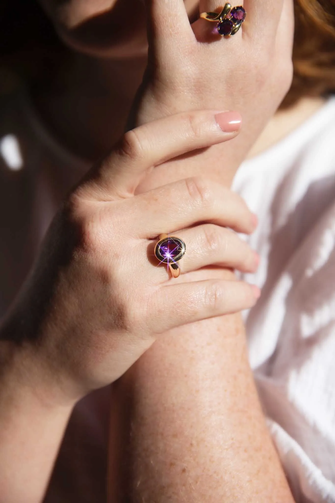 Candice 1990s Rubover Amethyst 9ct Gold Ring