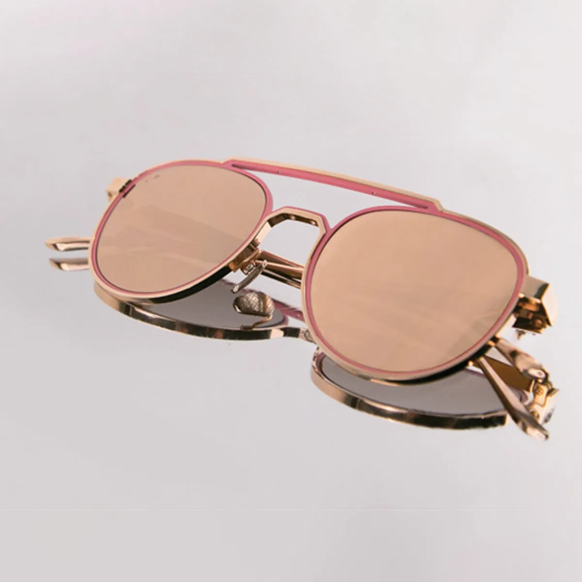 Clairaut in 18K Rose Gold/Coral (The Vault)