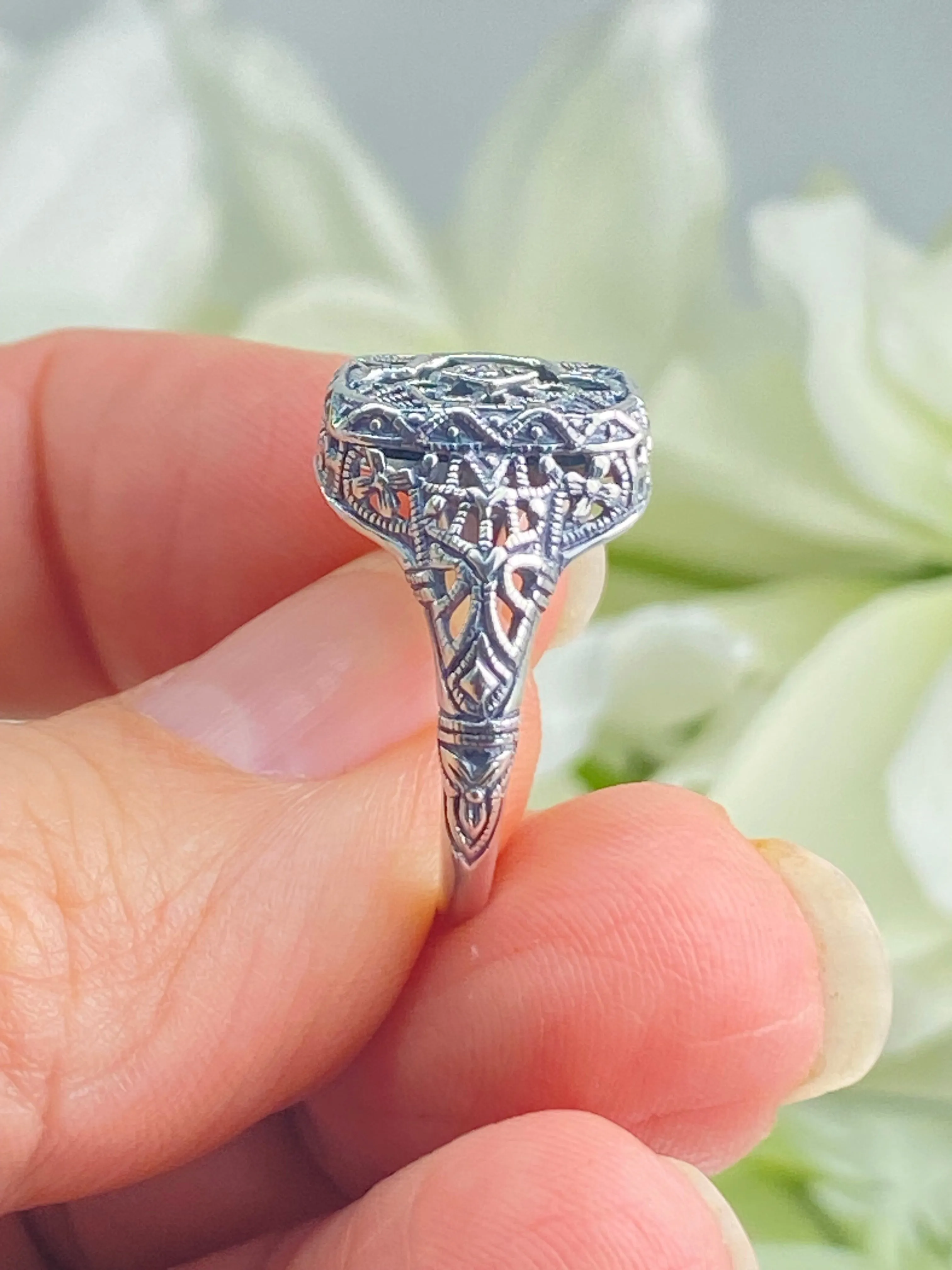 Emerald Glass Ring, Emerald Green Camphor Glass, Art Deco Filigree Jewelry, #D204