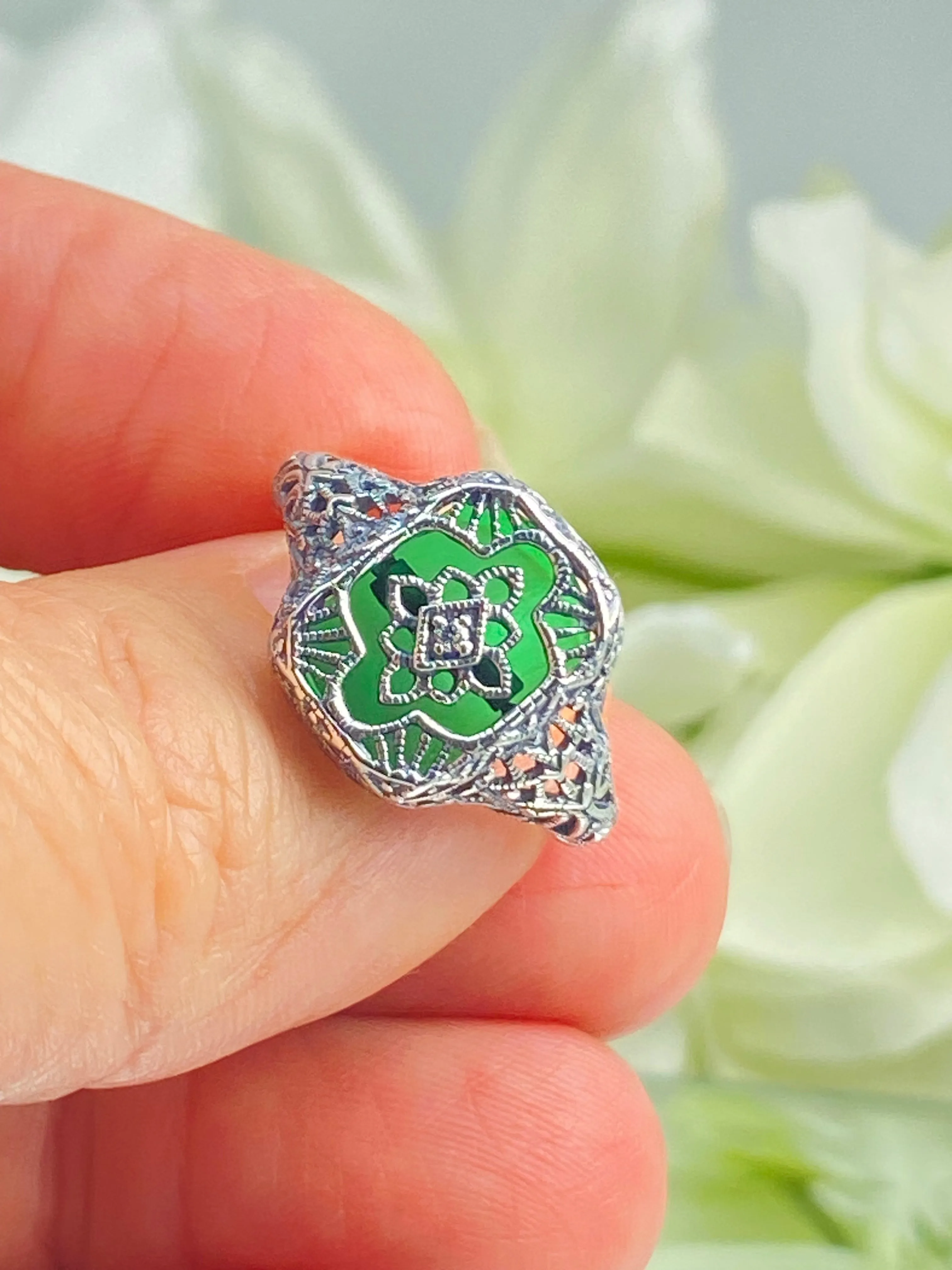 Emerald Glass Ring, Emerald Green Camphor Glass, Art Deco Filigree Jewelry, #D204