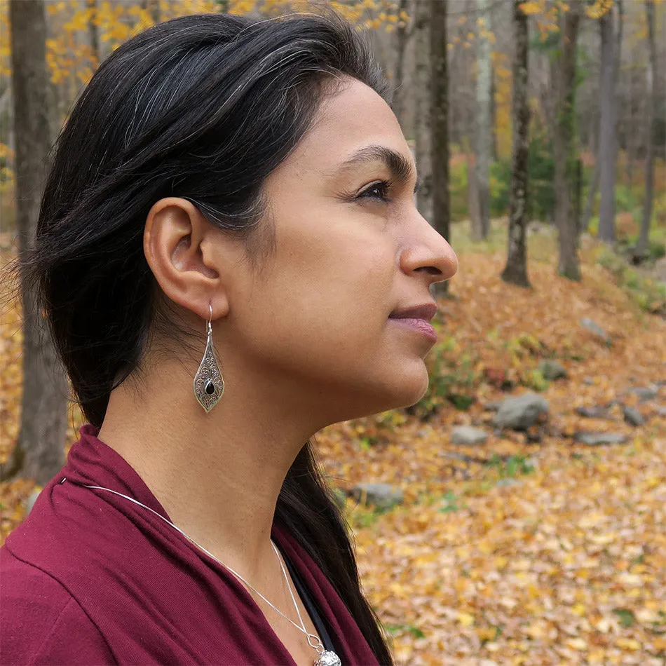 Kerawang Onyx Earrings - Sterling Silver Indonesia