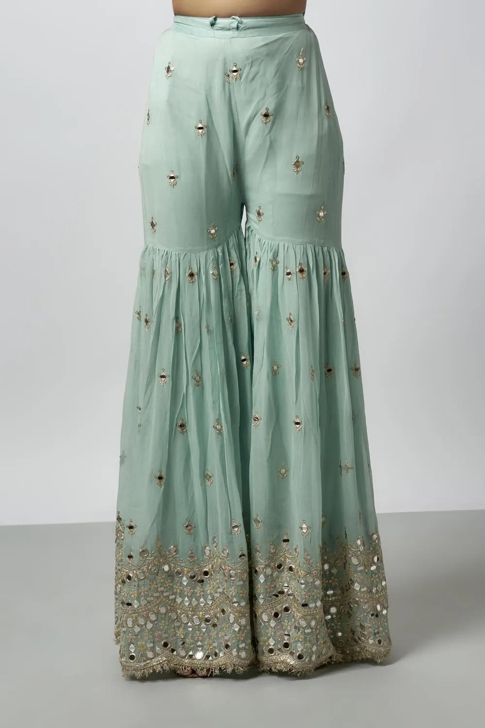 Kiah Sharara Set