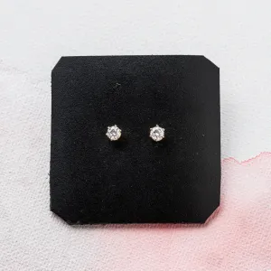 Lab-Grown Diamond 6 Prong-Set Stud Earrings in 14k Gold