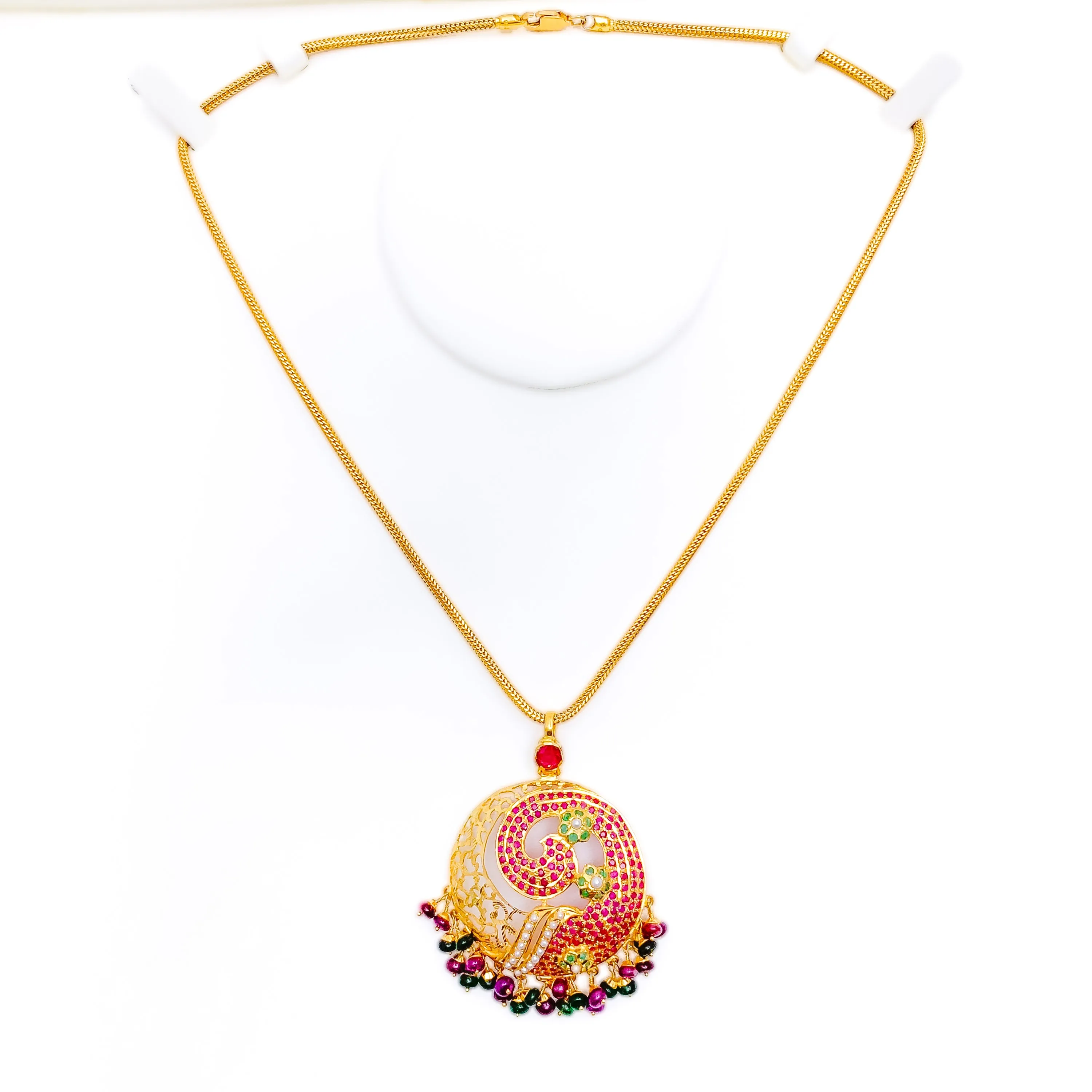 Majestic Floral Curve 22k Gold Pendant