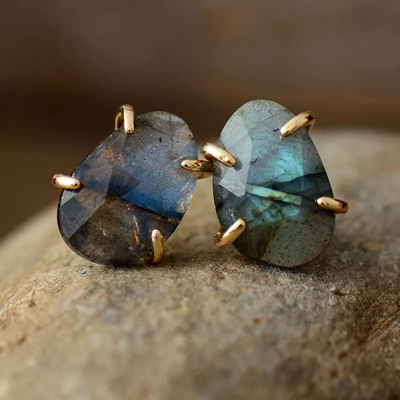 Majestic Queen Stud Earrings