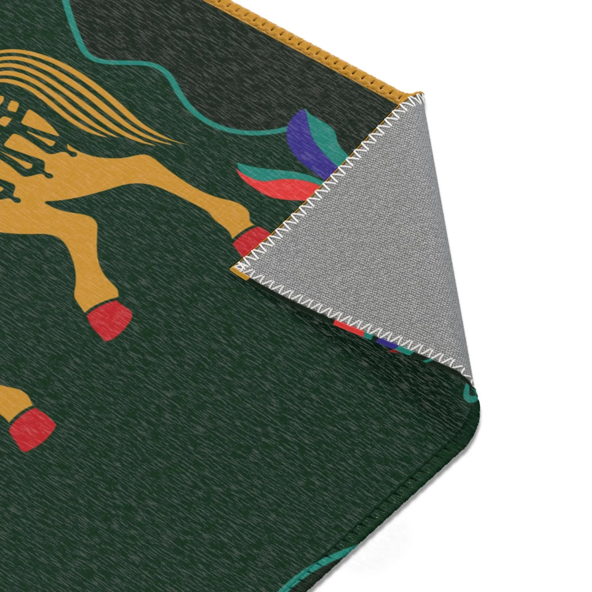 Majestic Stride Accent Rug