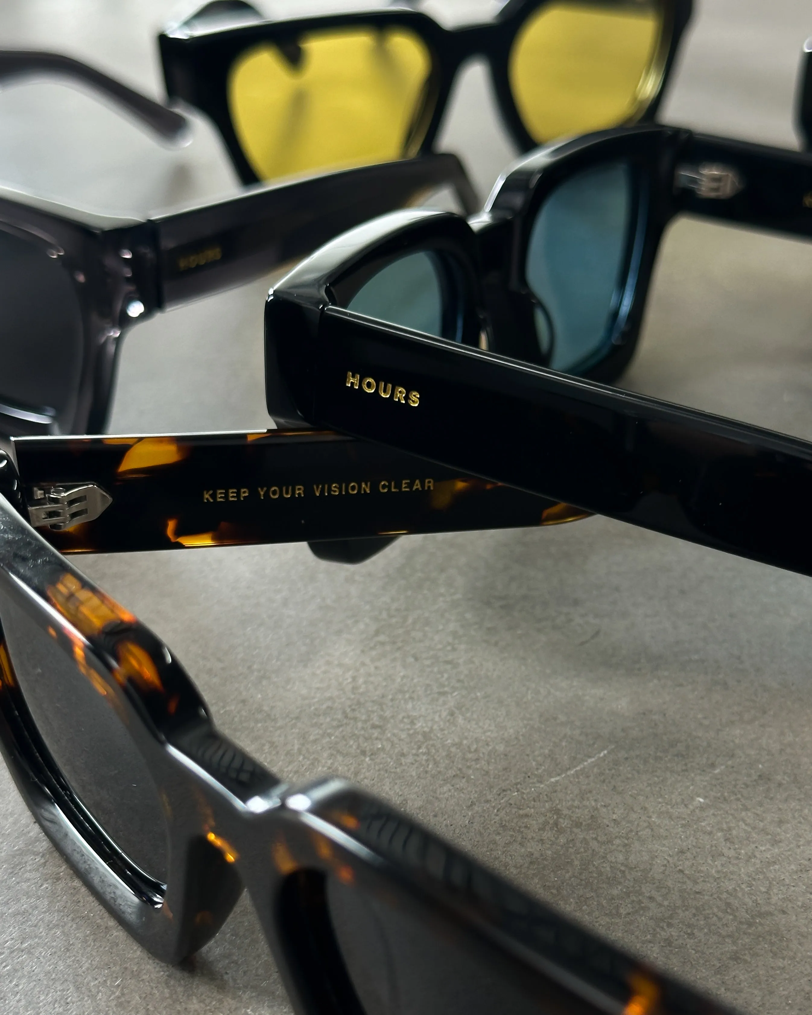 Mercer Sunglasses - Translucent Grey