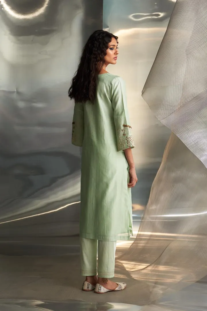 Mis'r Embroidered Flared Sleeve Kurta Set