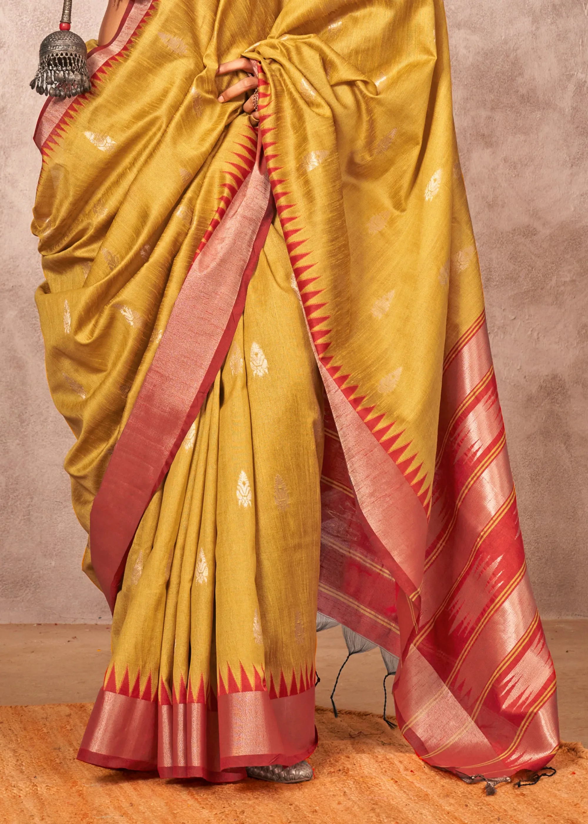 Misted Yellow Woven Banarasi Silk Saree With Contrast Border