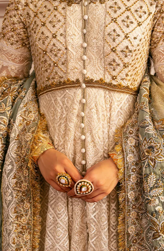 Pakistani Bridal Dress in Royal Pishwas Frock Style