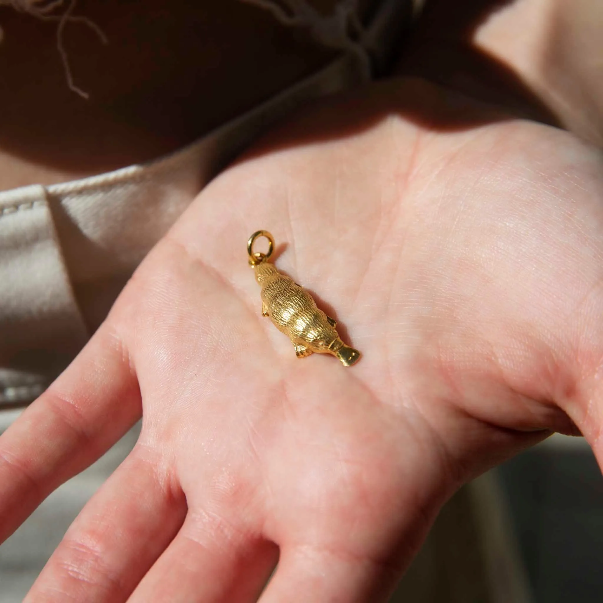 Platypus 1970s Charm Pendant 9ct Gold