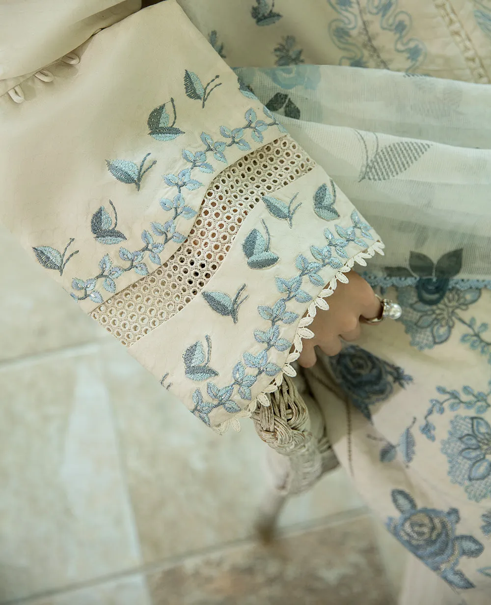 Republic Womenswear | Mehroze Vol-1 '23 | M-101