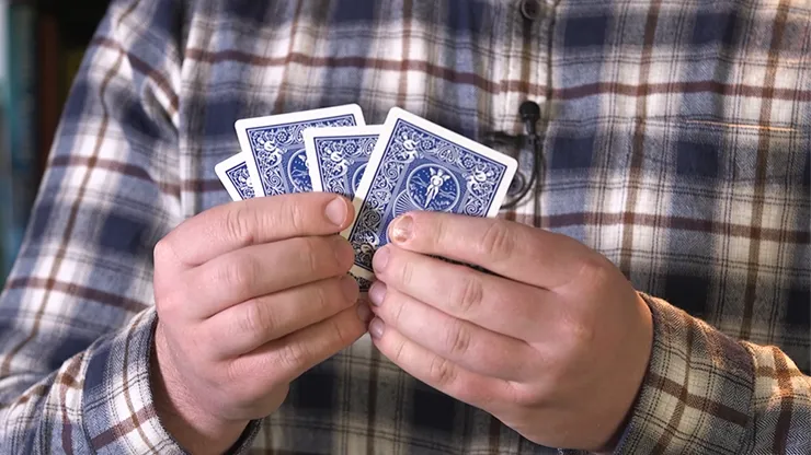The Twister Continuum Card Red (Gimmick and Online Instructions) by Stephen Tucker