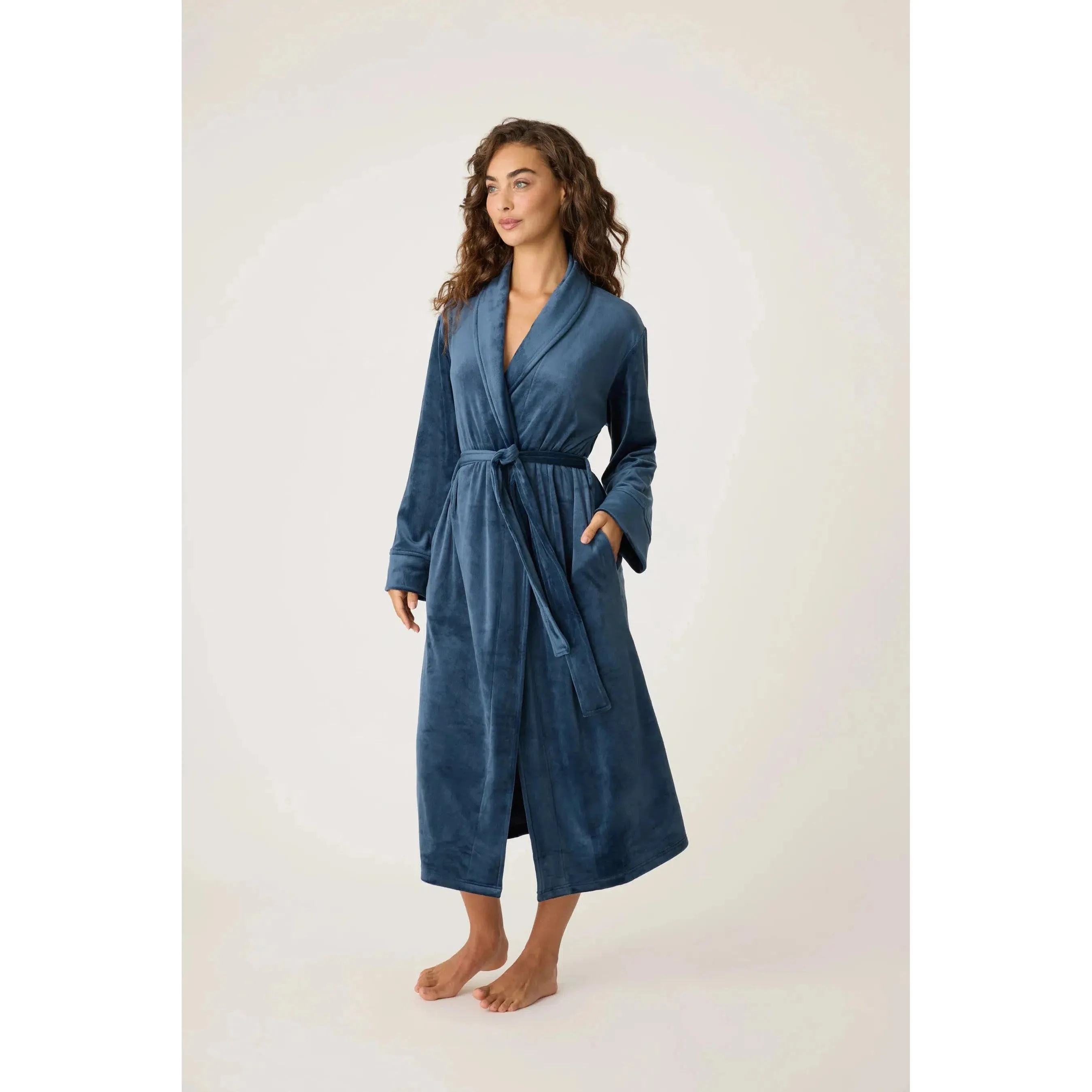 VELVETY VELOUR ROBE